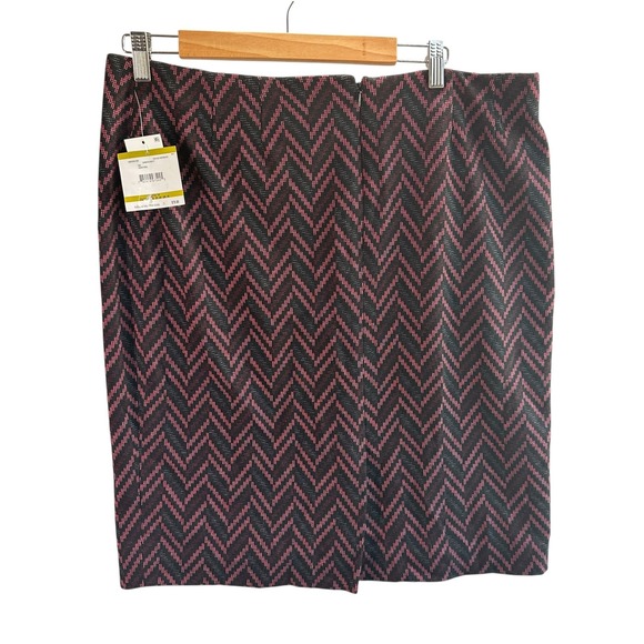Kasper Chevron Pencil Skirt Career Office Wear Business Casual Size 14 NWT - Picture 3 of 9